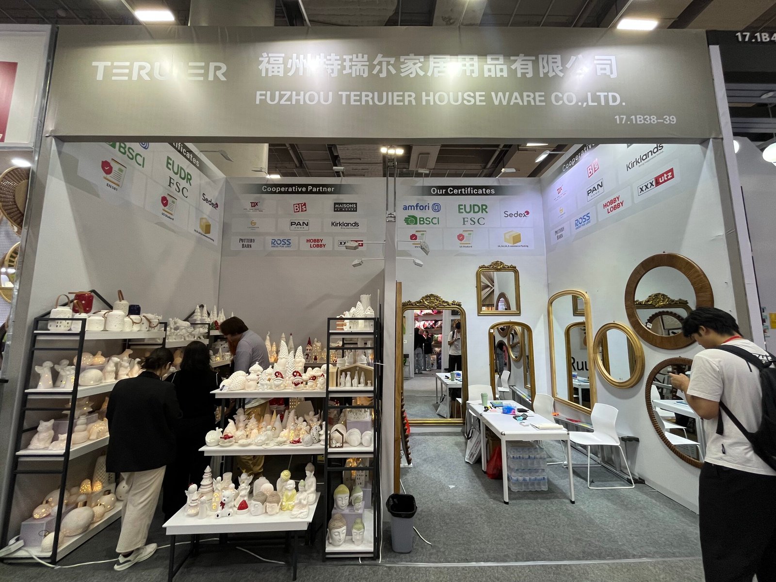 A Practical Guide to Ceramic Vase Trends and Product Selection for Sellers