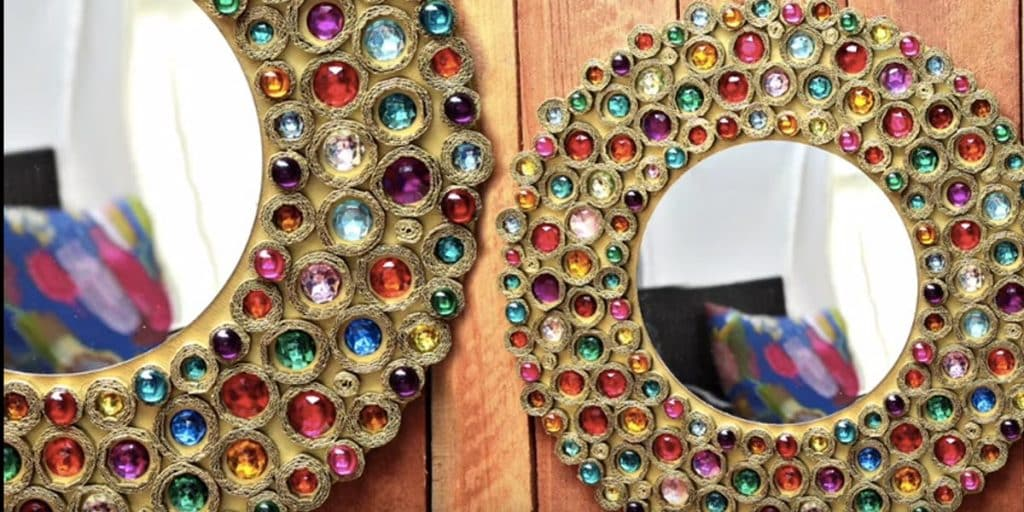 Jeweled Mirror Trend 2026