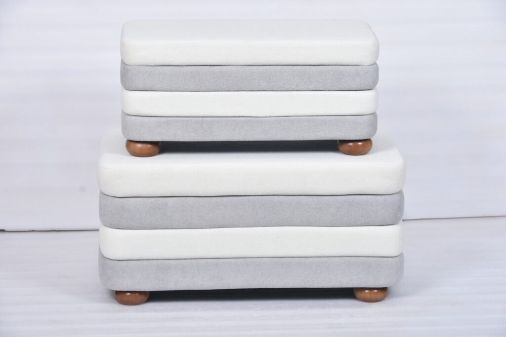 Custom Ottoman Program: How an Ottoman Manufacturer Builds Retail-Ready SKUs Without Custom Chaos