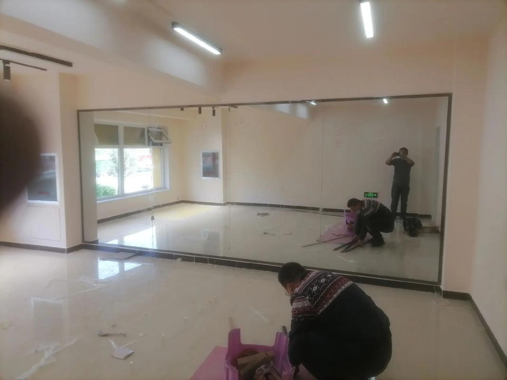 Mirror Specifications Guide