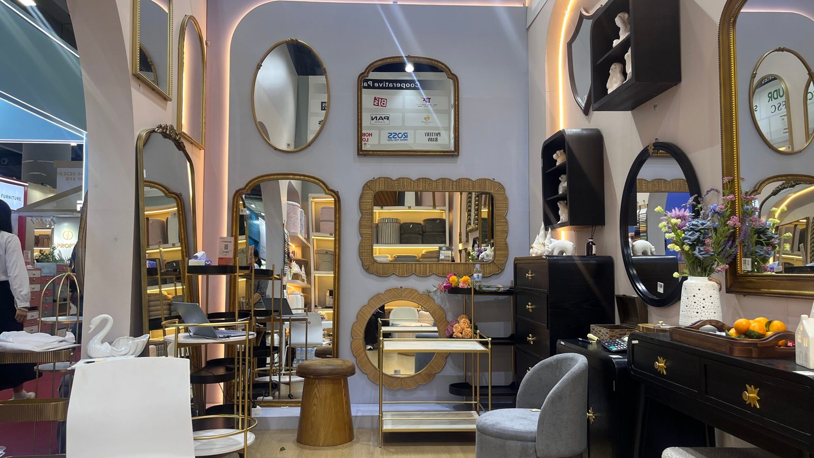 Wholesale Wall Mirror Supplier: Vintage Finish Consistency + Amazon-Ready Packaging + KSA Full-Length Mirrors