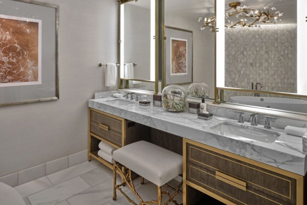 Hotel Project Mirror Supplier & Boutique Hotel Ottoman