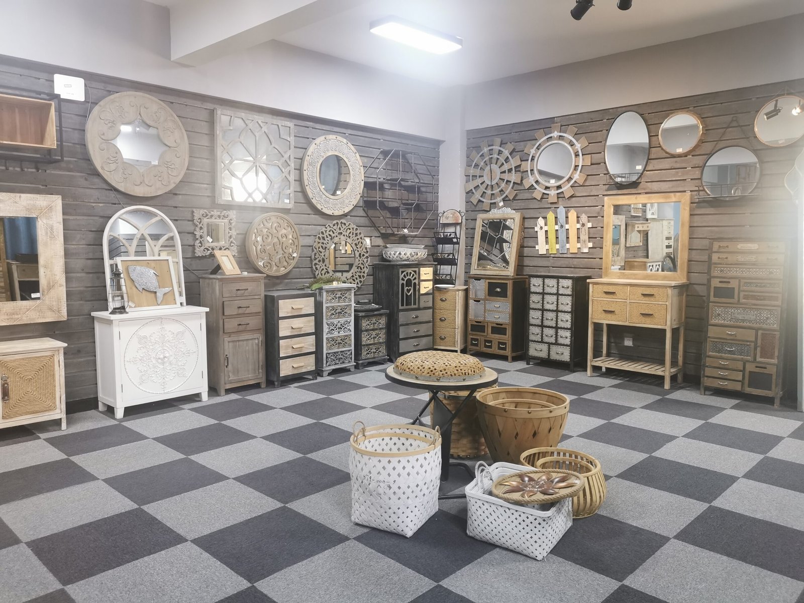 Home Decor Manufacturer China: German Buyer Guide to LED Mirrors, Hotel Supply & Wholesale Vanity Mirrors