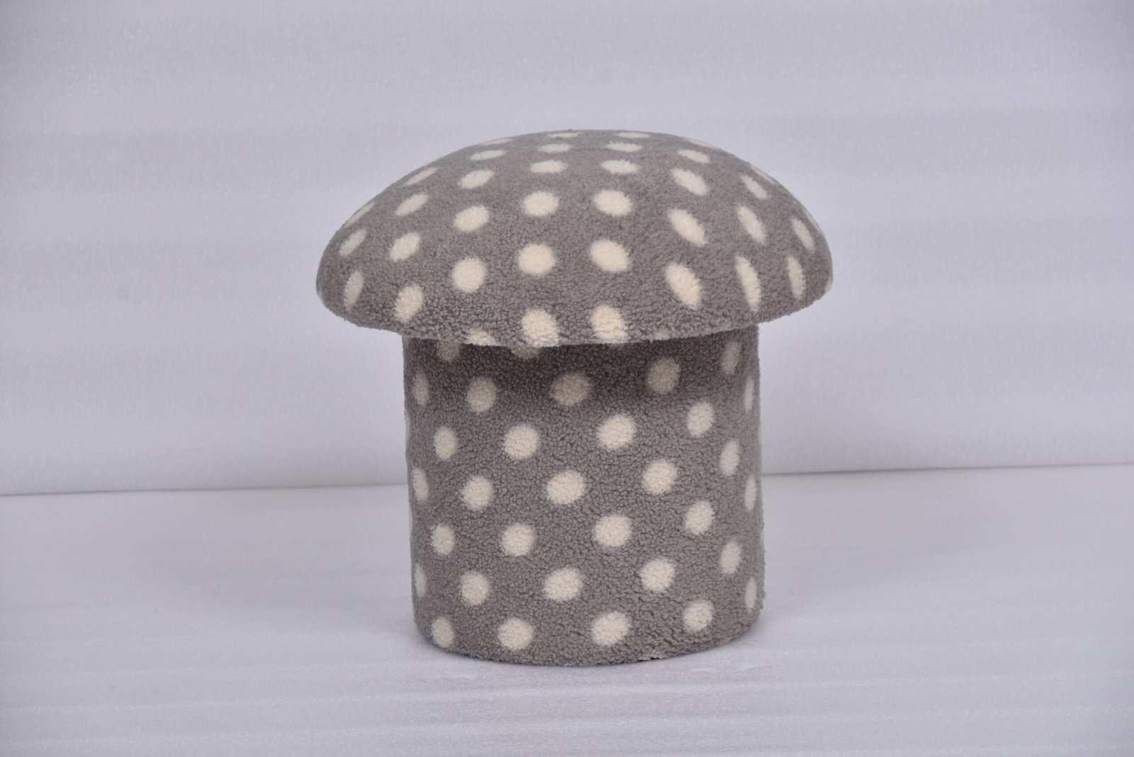 Toronto Shoe Storage Ottoman: Canadian Retail Buyer Guide + Amazon-Ready Checklist