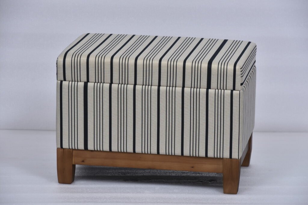 Germany Shoe Storage Ottoman Supplier | Bouclé Storage Bench Program & MOQ Control