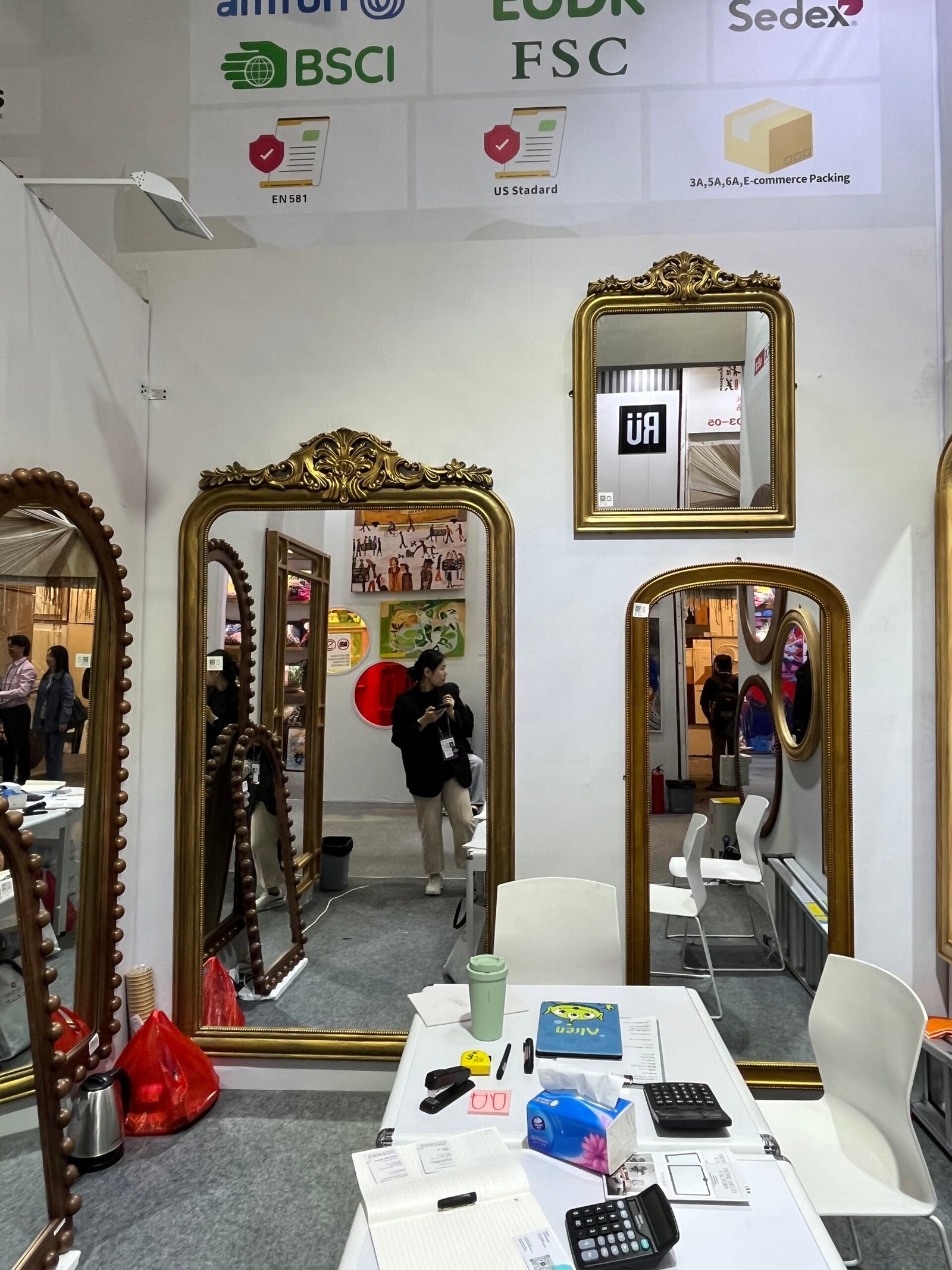 Integrated Shelf Mirror Supplier Guide for Retail Buyers | Teruier