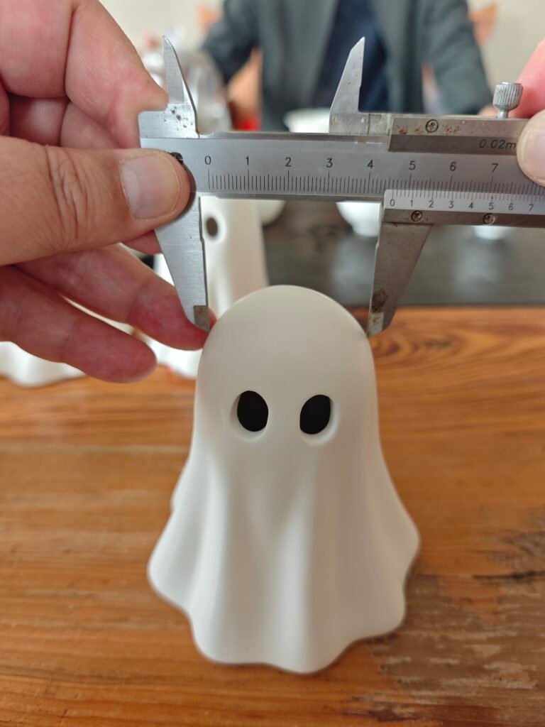 How Buyers Compare Wholesale Suppliers for Mirrors and Home Decor