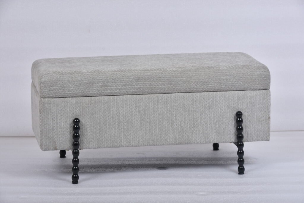 Project Sourcing and Delivery for German Buyers: Benches, LED Mirrors & Storage Ottomans