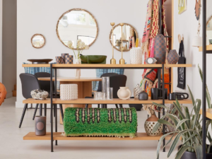 Retail Supplier Standards for Community-Based Home Decor Stores Featuring Decorative Mirrors and Ceramic Ornaments