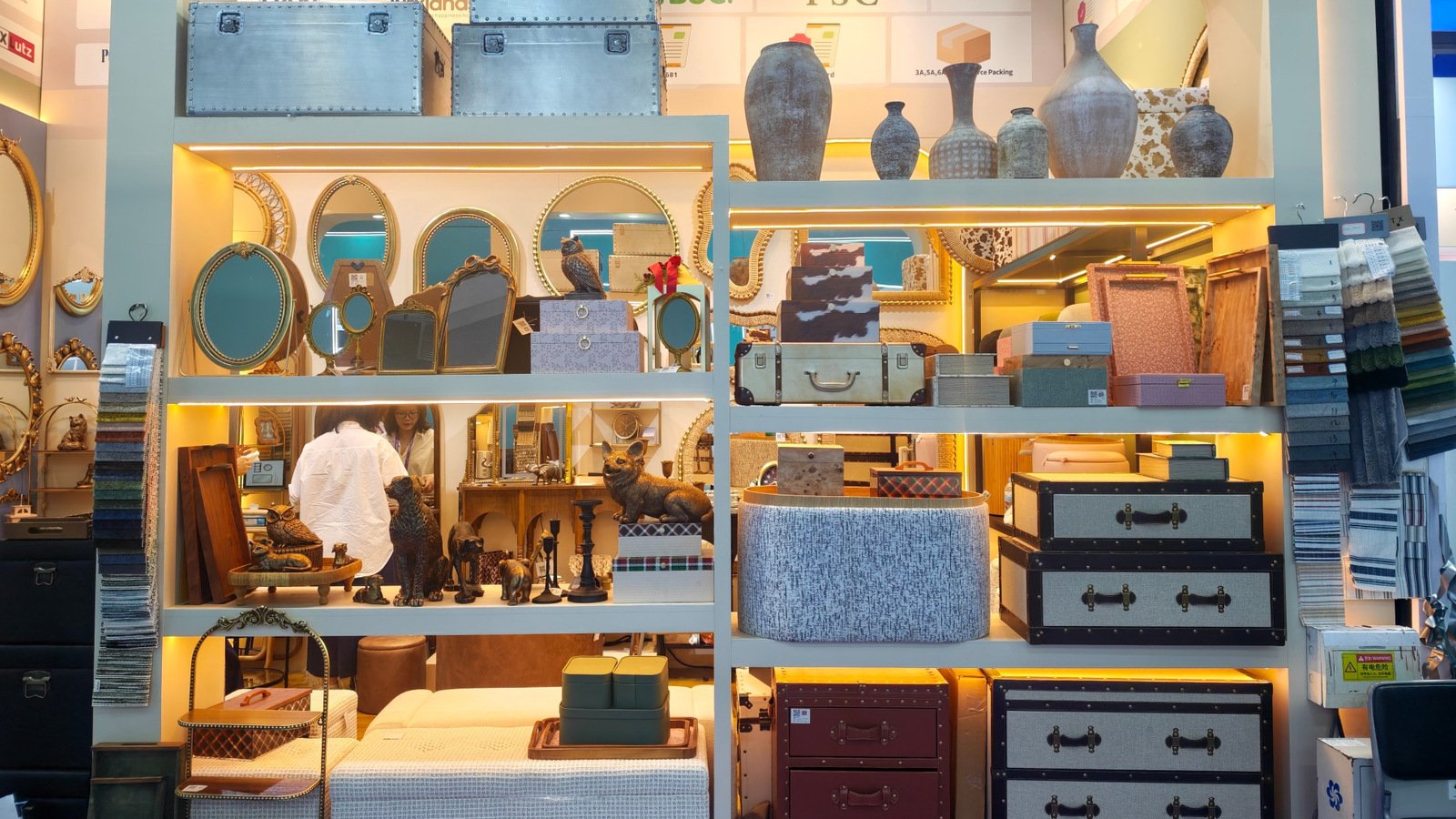 Teruier Canton Fair display of decorative storage trunks, boxes and home accessories in Guangzhou