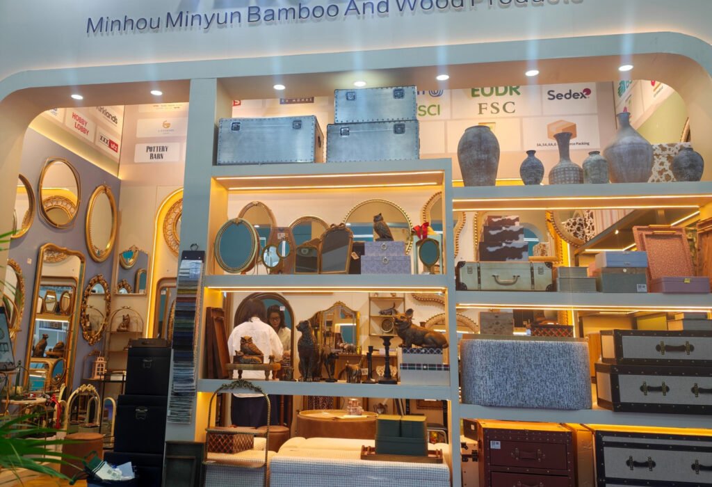 Teruier exhibition booth combining decorative storage, mirrors, accent furniture and tabletop accessories